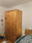 Kleiderschrank